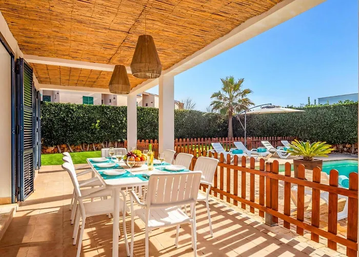 Dreams By * Cala en Forcat